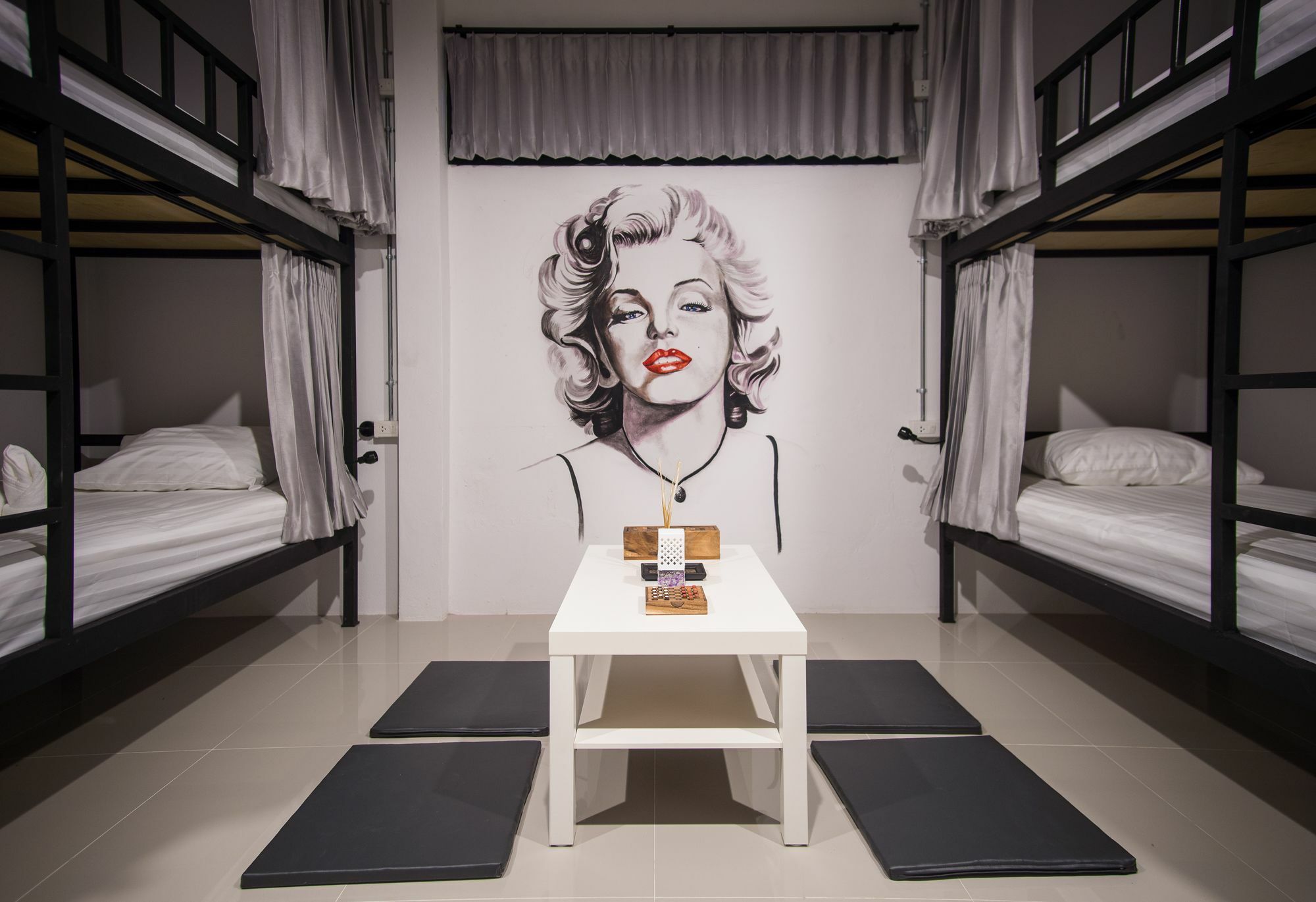 Zen Hostel Chiangmai Chiang Mai Luaran gambar