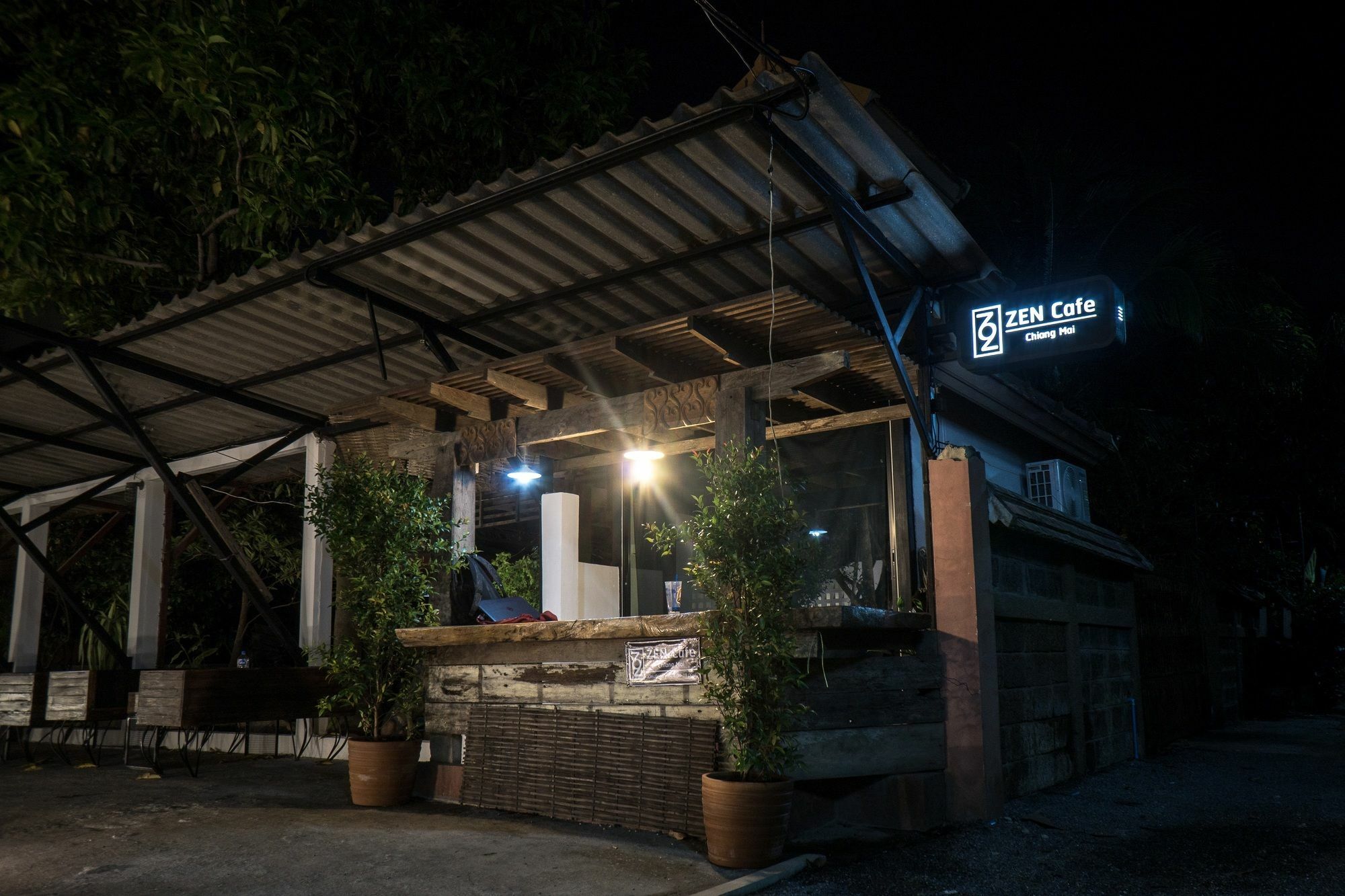 Zen Hostel Chiangmai Chiang Mai Luaran gambar